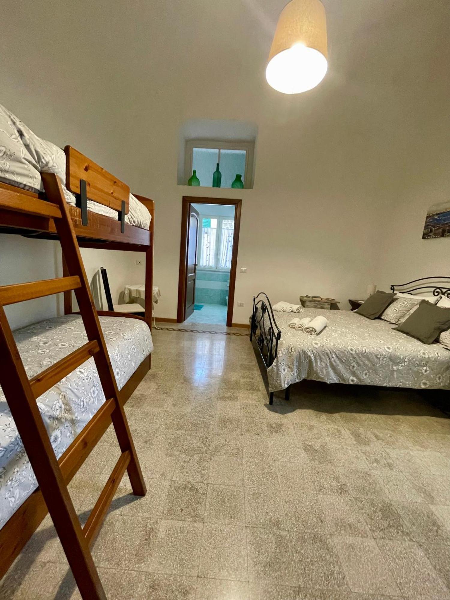 Mena Holiday House Vila Sant'Agnello Exterior foto